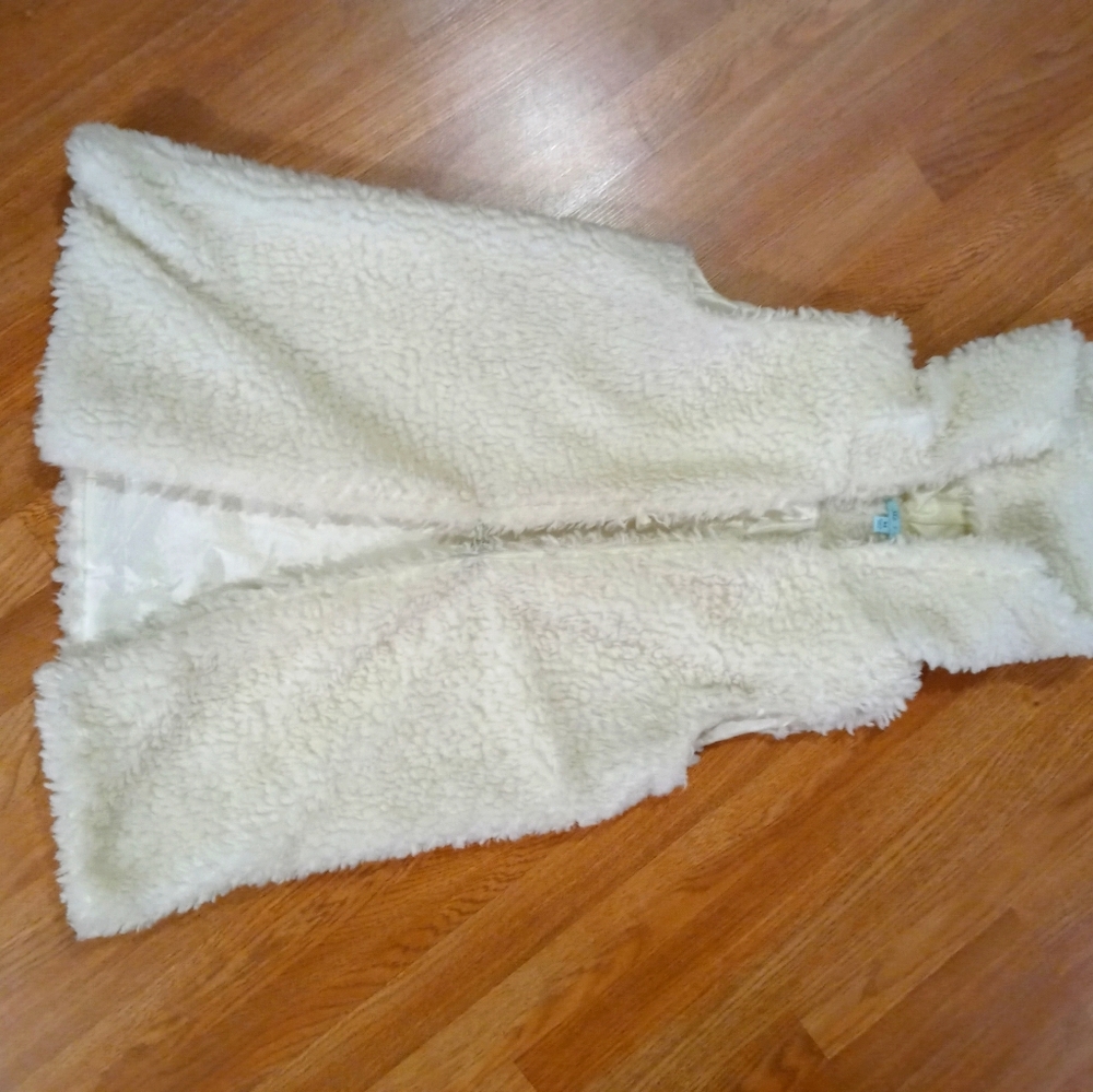 Faux Fur Oversized Sweater Vest